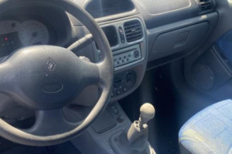 Porte avant droit RENAULT CLIO 2