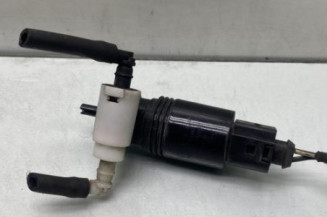 Pompe lave glace avant MERCEDES CLASSE R 251