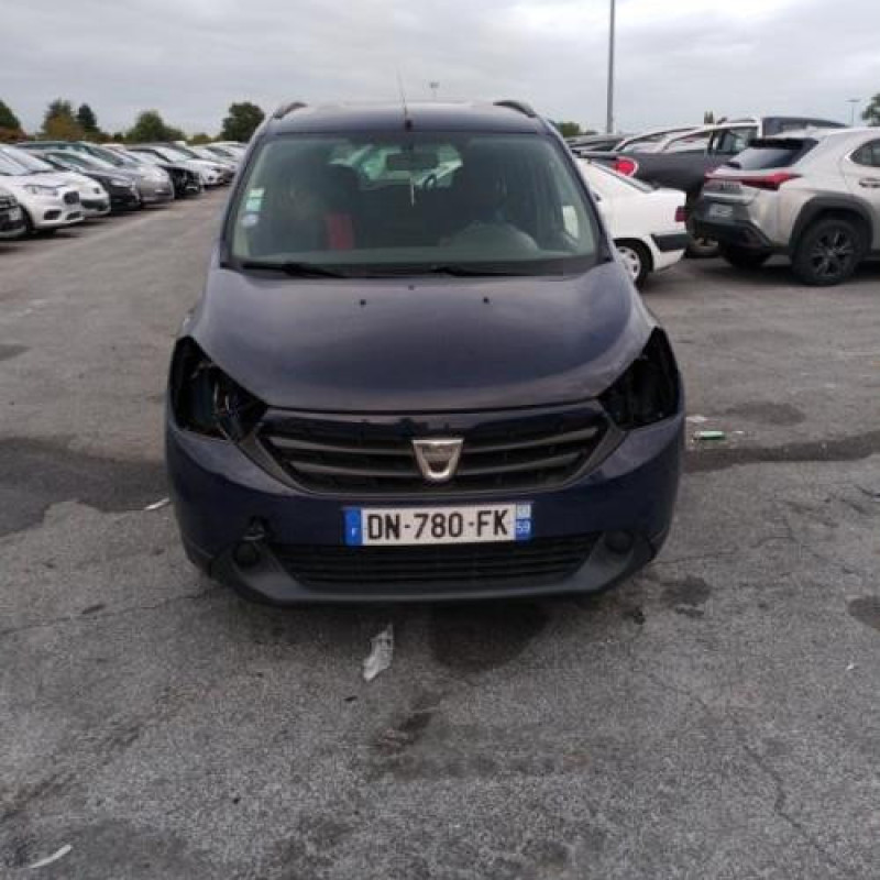 Attache ceinture avant gauche DACIA LODGY Photo n°5