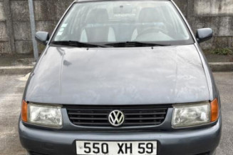 Optique avant secondaire droit (feux)(clignotant) VOLKSWAGEN POLO 3