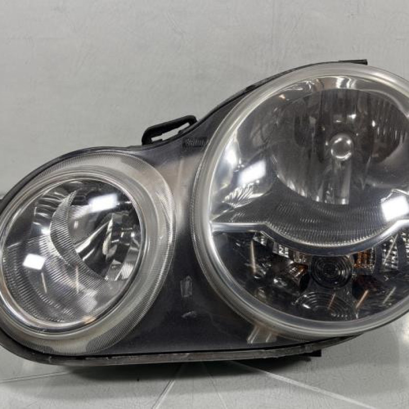 Optique avant principal gauche (feux)(phare) VOLKSWAGEN POLO 4 Photo n°1