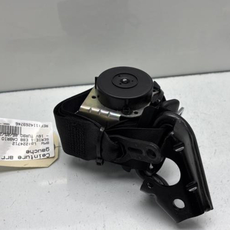 Ceinture arriere gauche BMW SERIE 1 E88 Photo n°3