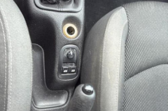 Pare choc avant PEUGEOT 206