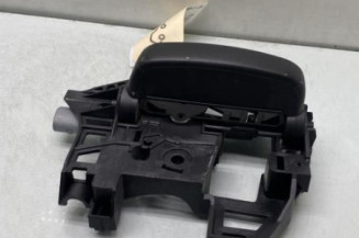 Poignee interieur porte laterale droite OPEL VIVARO 3