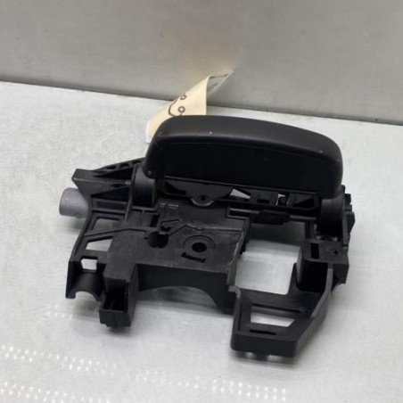 Poignee interieur porte laterale droite OPEL VIVARO 3