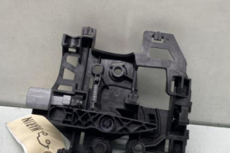 Poignee interieur porte laterale droite OPEL VIVARO 3