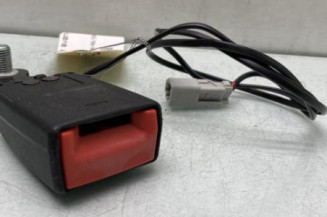 Attache ceinture avant droit FIAT 500 2 Photo n°1