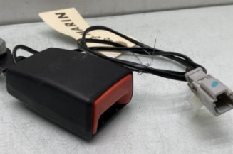 Attache ceinture avant gauche FIAT 500 2 Photo n°1