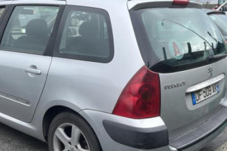 Pompe à carburant PEUGEOT 307