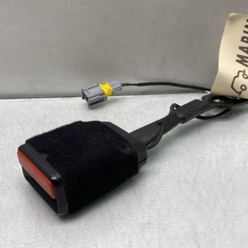 Attache ceinture avant droit PEUGEOT 2008 1 Photo n°1