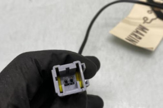 Attache ceinture avant droit PEUGEOT 2008 1