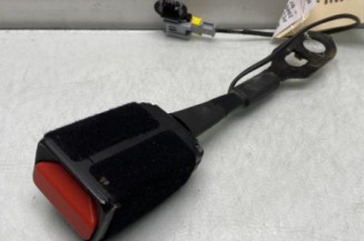 Attache ceinture avant gauche PEUGEOT 2008 1