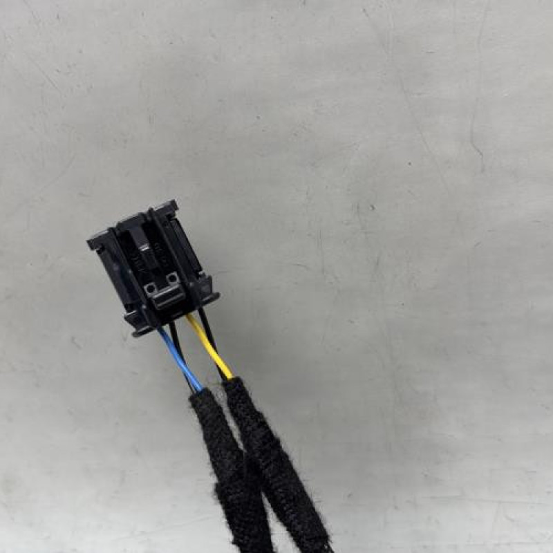 Attache ceinture arriere droit PEUGEOT 208 2 Photo n°3