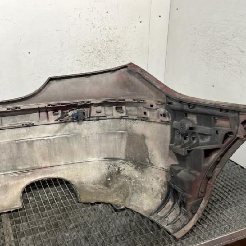 Pare choc arriere MERCEDES CLASSE C 203 COUPE SPORT Photo n°4