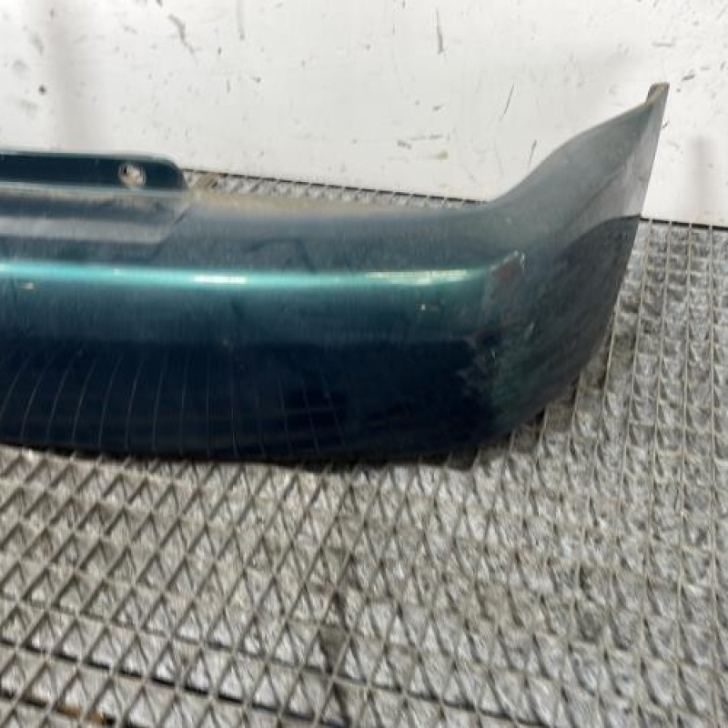 Pare choc arriere VOLKSWAGEN POLO 3 Photo n°3