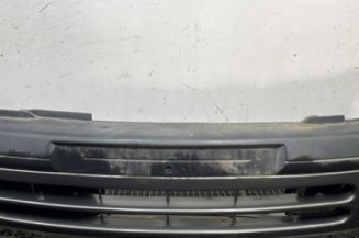 Pare choc avant RENAULT CLIO 2 Photo n°1