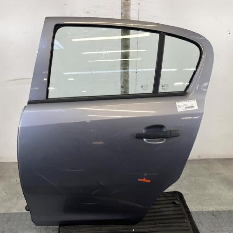 Porte arriere gauche OPEL CORSA D Photo n°1