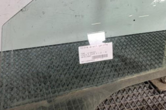 Vitre avant gauche FORD FIESTA 5