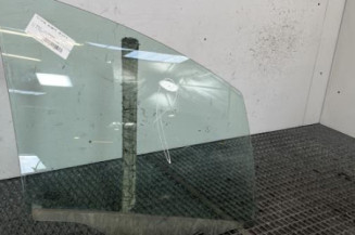 Vitre avant droit CITROEN C3 2