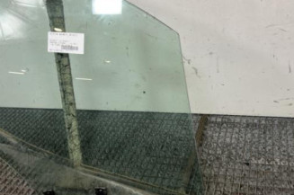 Vitre avant droit PEUGEOT PARTNER 2