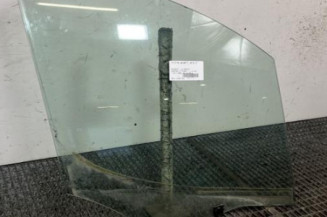 Vitre avant droit PEUGEOT PARTNER 2