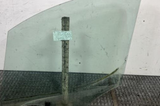 Vitre avant droit PEUGEOT PARTNER 2