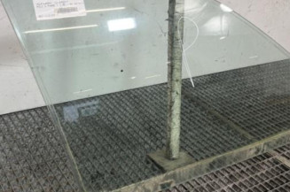 Vitre avant droit VOLKSWAGEN POLO 3