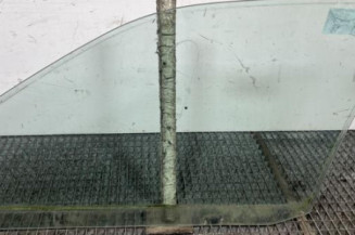 Vitre avant droit VOLKSWAGEN POLO 3