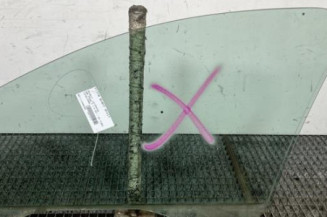 Vitre avant droit PEUGEOT 206
