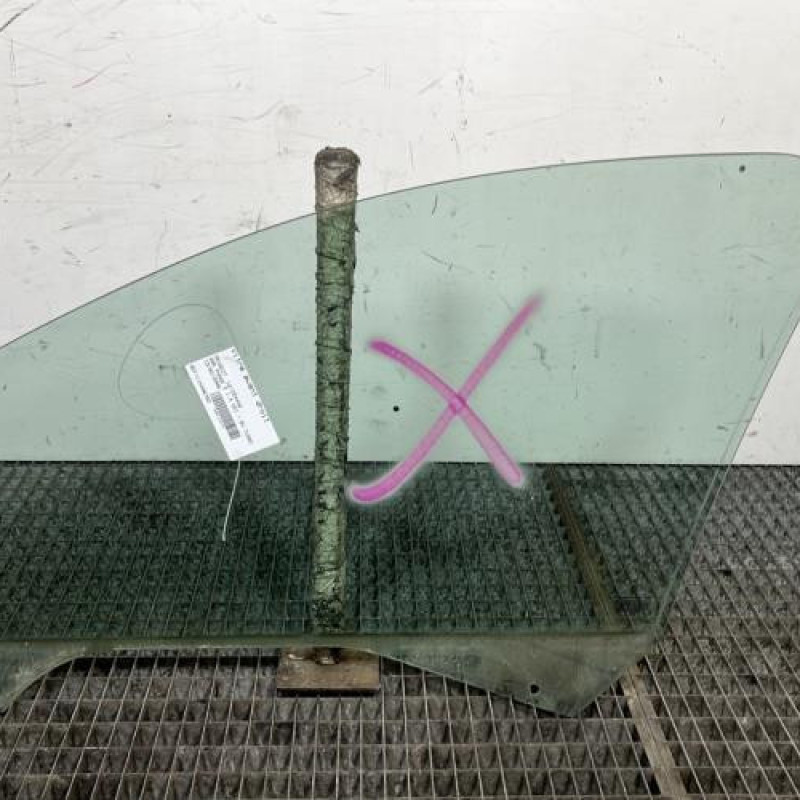 Vitre avant droit PEUGEOT 206 Photo n°4