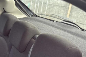 Vitre avant droit PEUGEOT 206