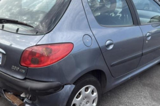 Vitre avant gauche PEUGEOT 206