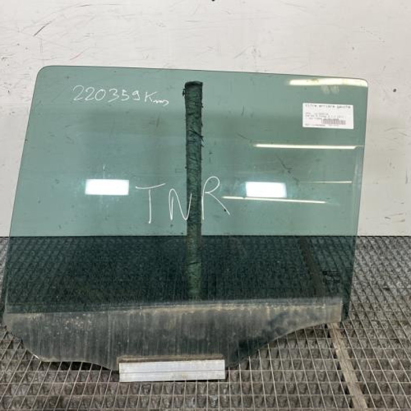 Vitre arriere gauche OPEL ZAFIRA B Photo n°1