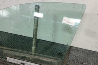 Vitre avant gauche OPEL ZAFIRA B