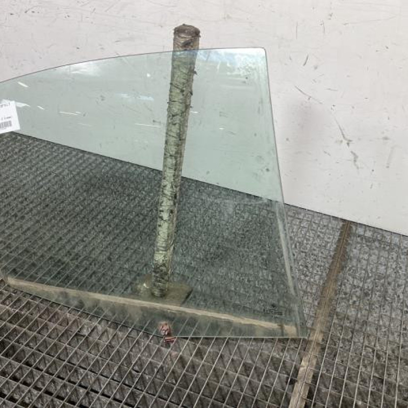 Vitre arriere droit BMW SERIE 3 E46 Photo n°3