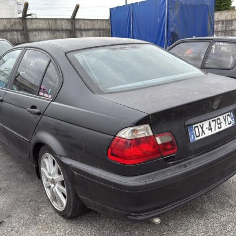 Vitre arriere droit BMW SERIE 3 E46 Photo n°8