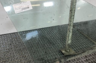 Vitre avant droit BMW SERIE 3 E46