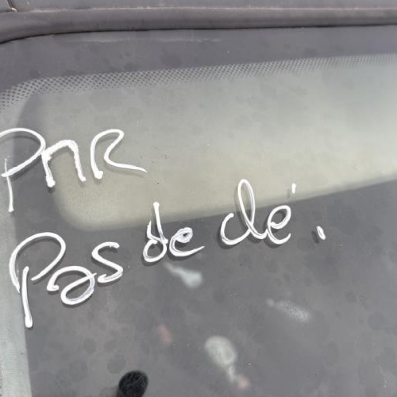 Vitre avant droit BMW SERIE 3 E46 Photo n°15