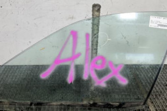 Vitre avant gauche BMW SERIE 3 E46 Photo n°1