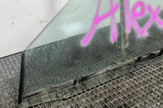 Vitre avant gauche BMW SERIE 3 E46