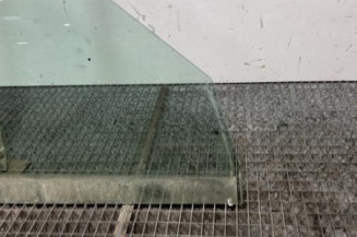 Vitre avant droit CITROEN SAXO