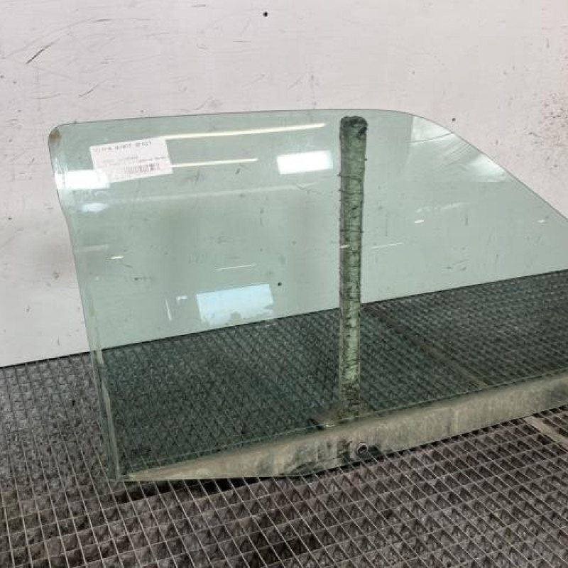 Vitre avant droit CITROEN SAXO Photo n°3