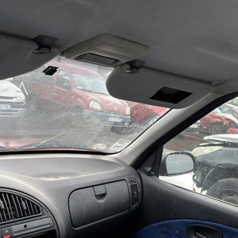 Vitre avant droit CITROEN SAXO Photo n°14