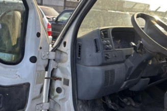 Serrure avant gauche PEUGEOT BOXER 1