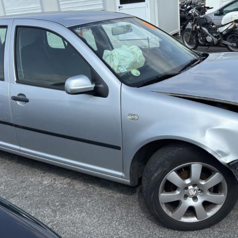 Serrure arriere droit VOLKSWAGEN GOLF 4 Photo n°12