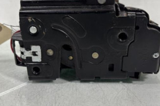 Serrure avant gauche VOLKSWAGEN GOLF 4