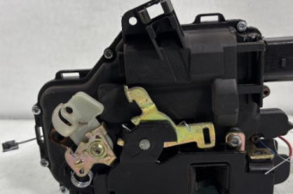 Serrure avant gauche VOLKSWAGEN GOLF 4