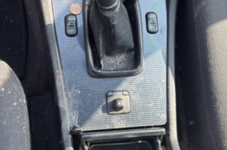 Serrure avant gauche MERCEDES CLASSE C 202