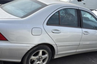 Serrure avant droit MERCEDES CLASSE C 203