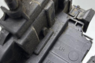 Serrure avant gauche RENAULT CLIO 3